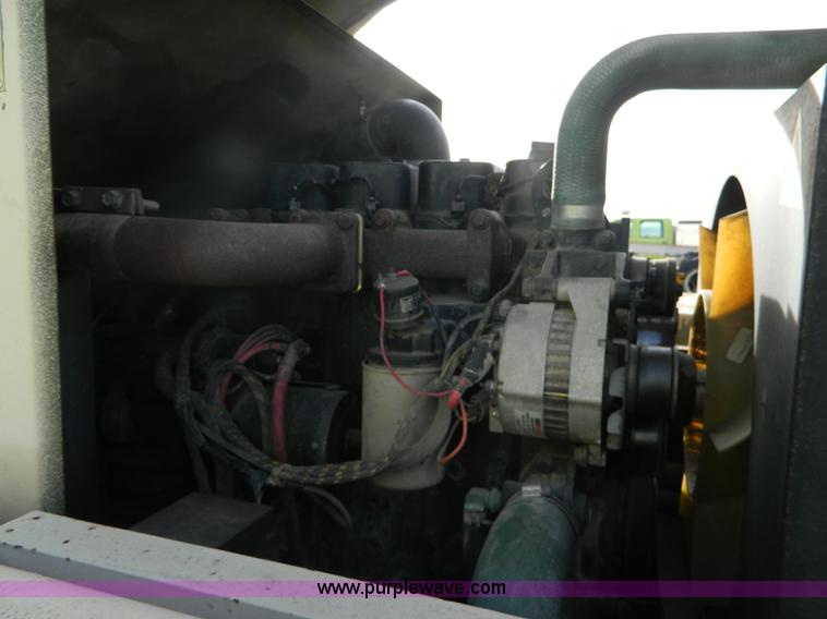 image for item AZ9171 U.S. Surplus LRT-10 wheel mounted crane