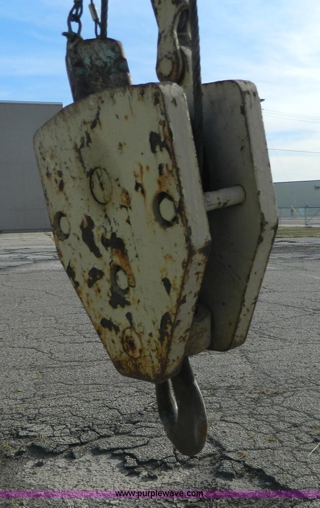 image for item AZ9171 U.S. Surplus LRT-10 wheel mounted crane