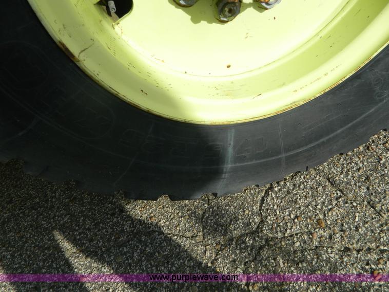 image for item AZ9172 1985 Oshkosh ARFF firetruck