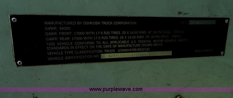 image for item AZ9172 1985 Oshkosh ARFF firetruck