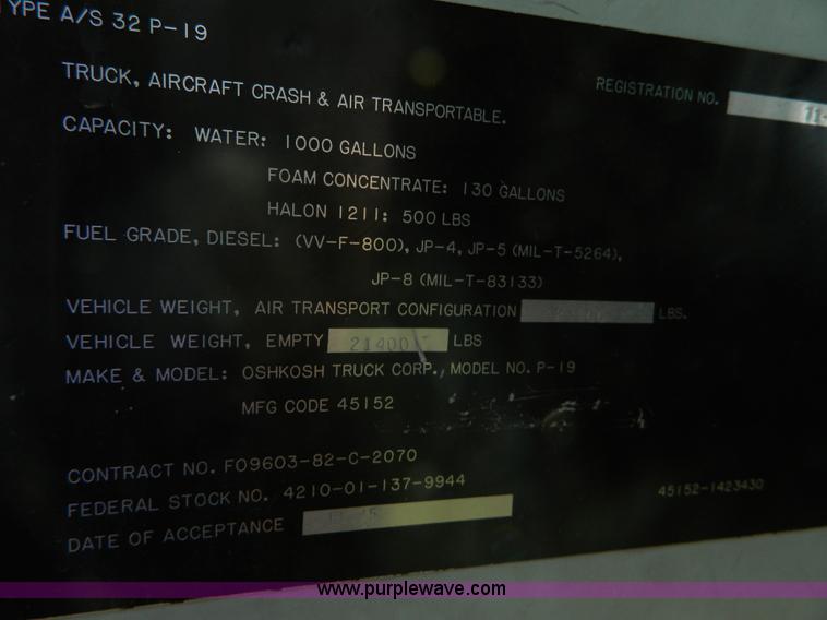 image for item AZ9172 1985 Oshkosh ARFF firetruck