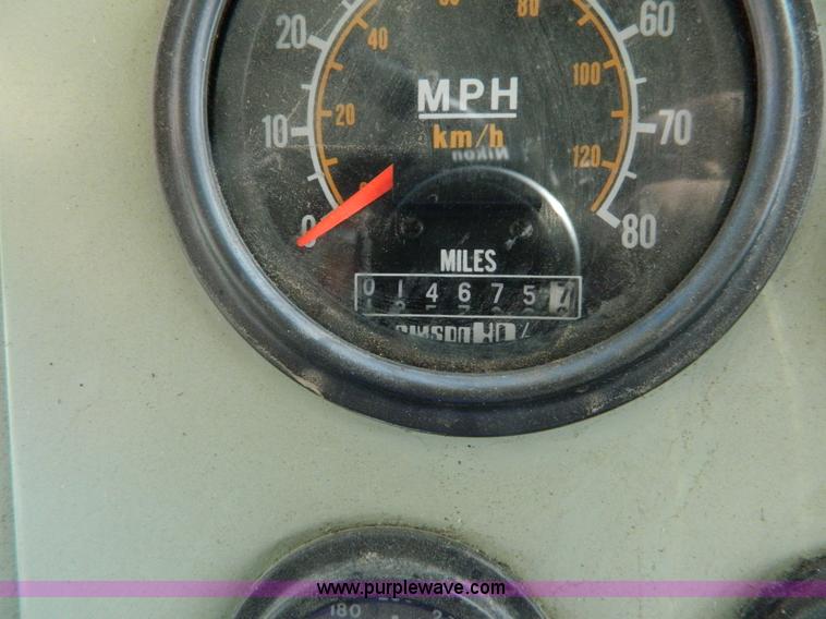 image for item AZ9172 1985 Oshkosh ARFF firetruck