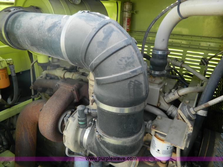 image for item AZ9172 1985 Oshkosh ARFF firetruck