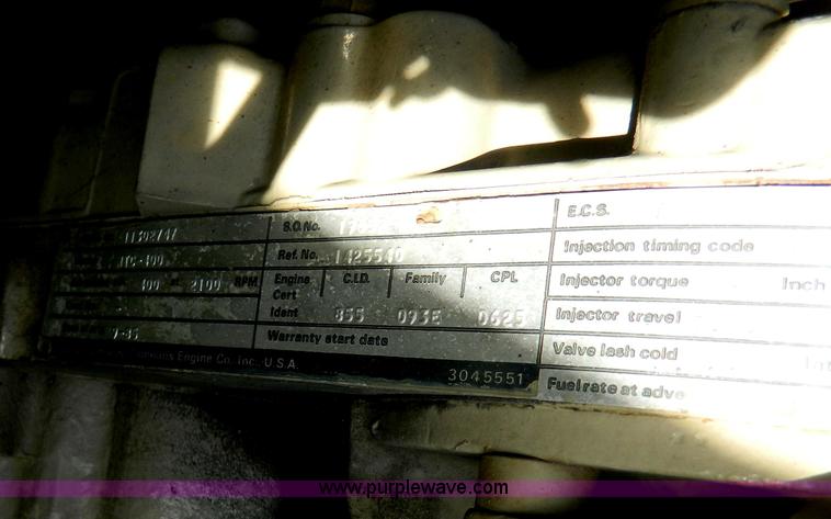 image for item AZ9172 1985 Oshkosh ARFF firetruck