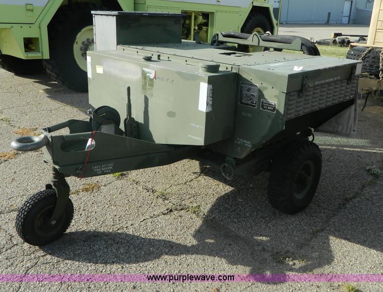 image for item AZ9174 1989 Jet start cart