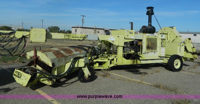 image for item AZ9181 Blizzard Buster hydraulic broom