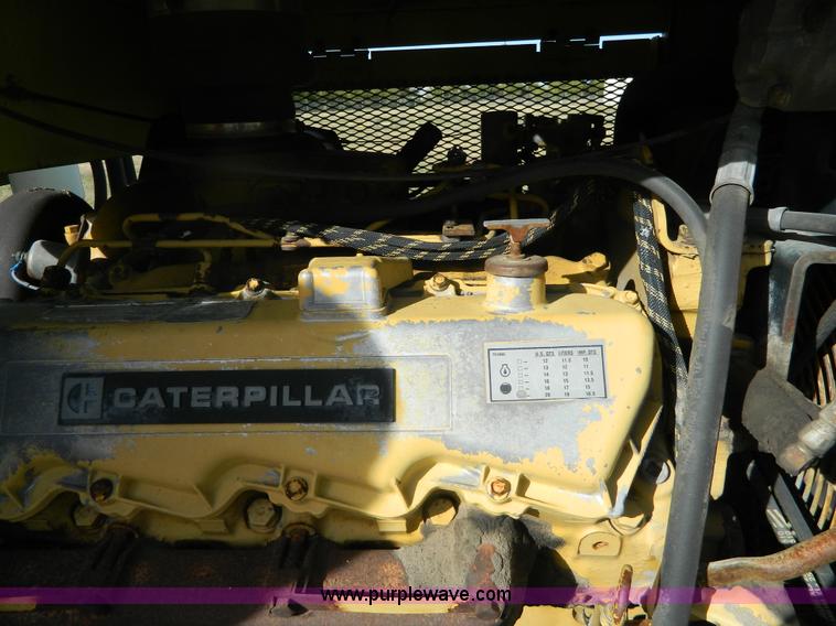 image for item AZ9181 Blizzard Buster hydraulic broom