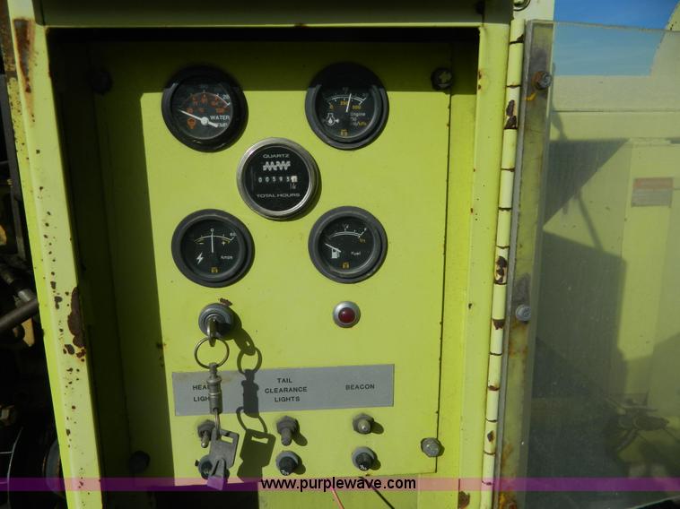 image for item AZ9181 Blizzard Buster hydraulic broom