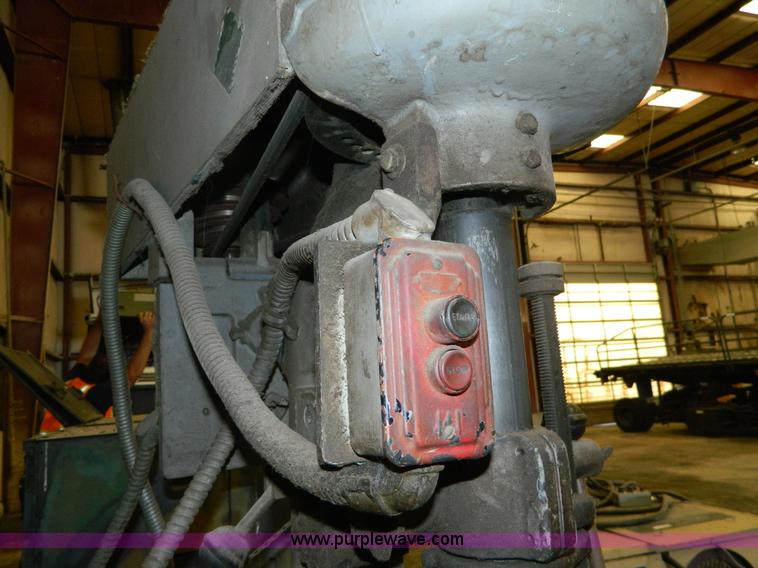 image for item AZ9188 Floor drill press