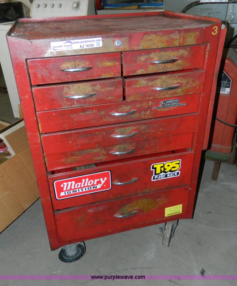 Dayton nine drawer bottom box tool in Salina, KS Item AZ9200