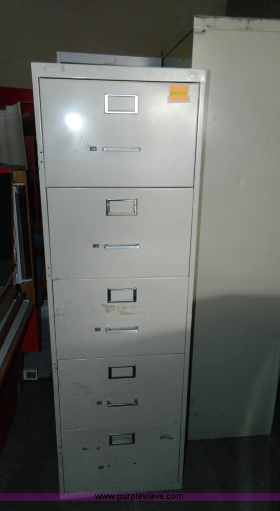 image for item AZ9202 Assorted items