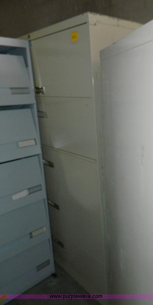 image for item AZ9202 Assorted items