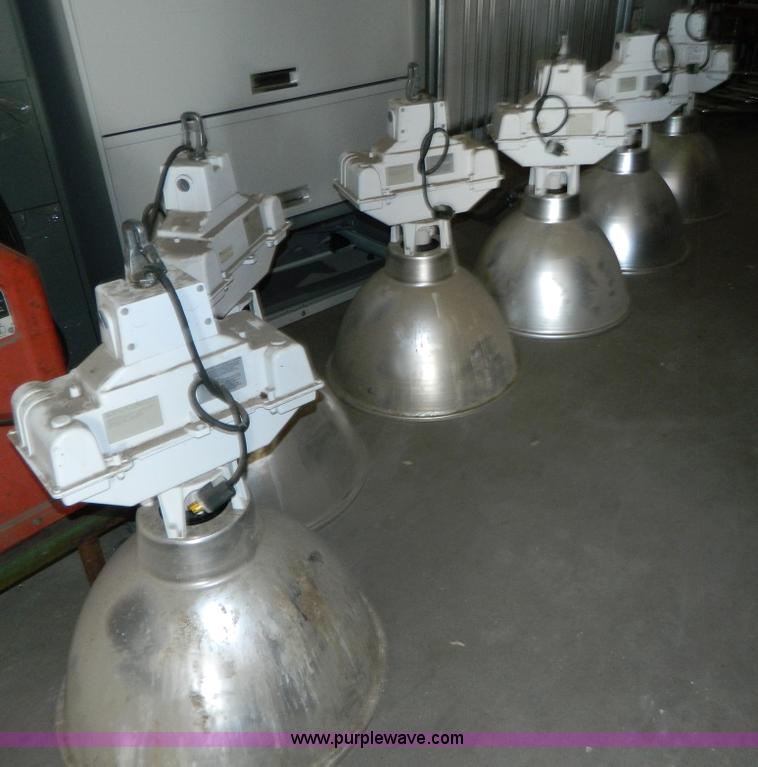 image for item AZ9213 (6) Hubbell lights