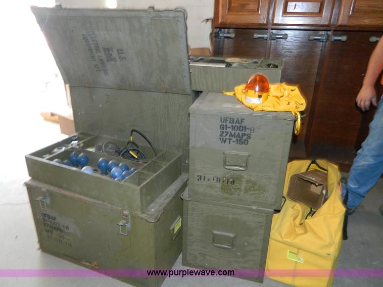 image for item AZ9214 Emergency Runway beacons