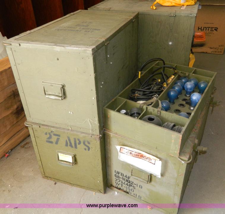 image for item AZ9214 Emergency Runway beacons