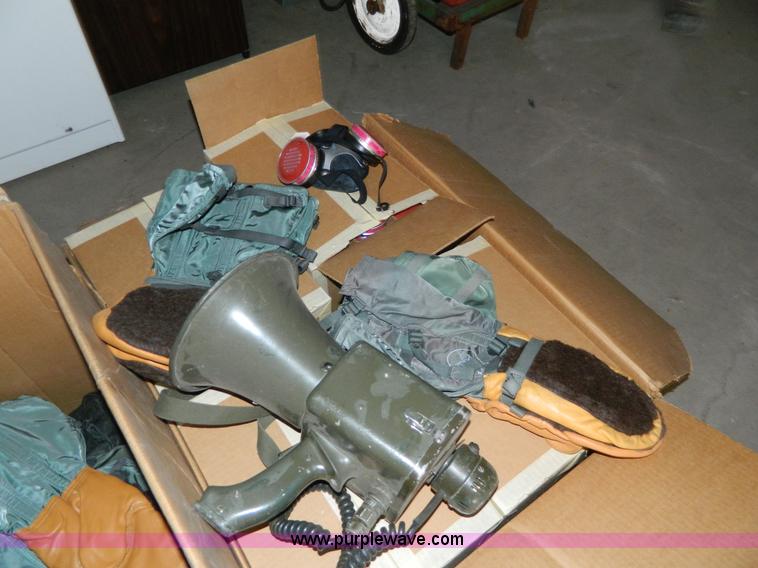 image for item AZ9216 U.S. Army Surplus mega phone