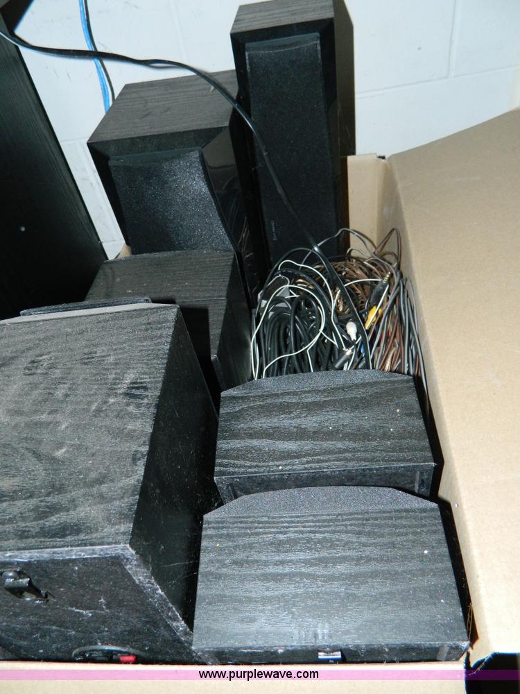 image for item AZ9226 Assorted items