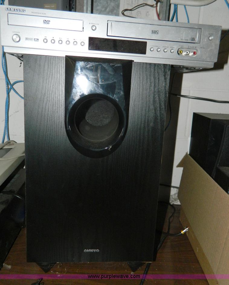 image for item AZ9226 Assorted items