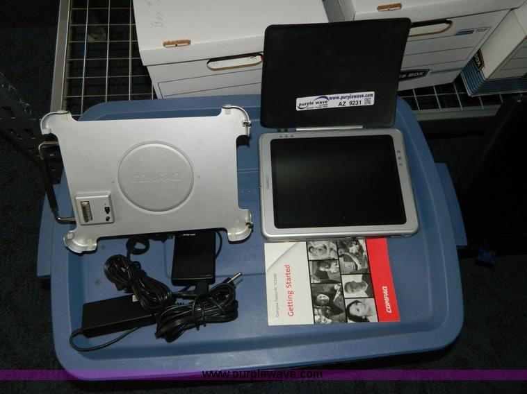 image for item AZ9231 Compaq TC1000 tablet
