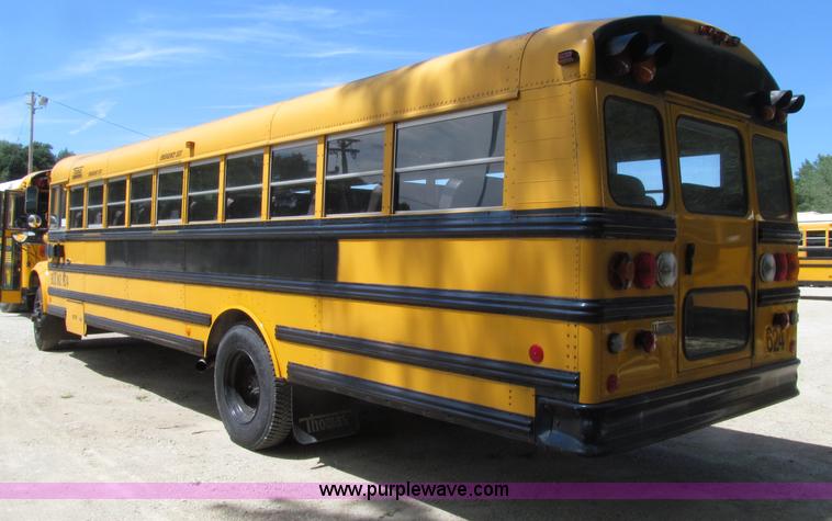 image for item D7457 1998 International 3800 Thomas school bus