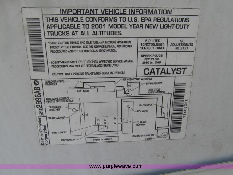 image for item E4555 2001 Dodge Ram Van 2500 van