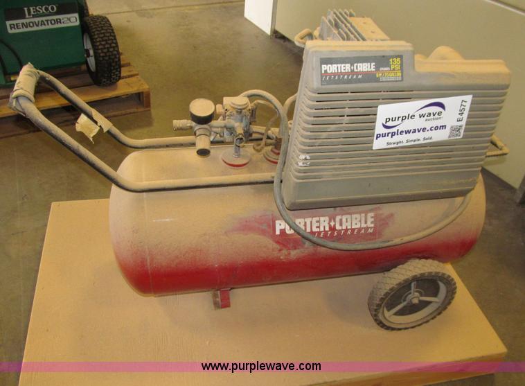 image for item E4577 Portable Cable air compressor