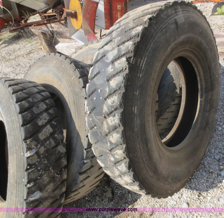 image for item F6683 Assorted tires and wheels