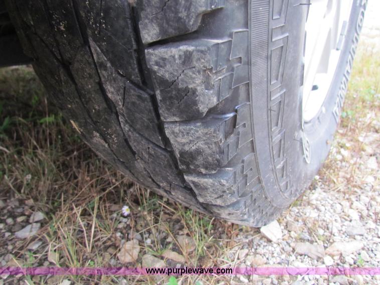 image for item G4221 2006 Ford Escape XLS