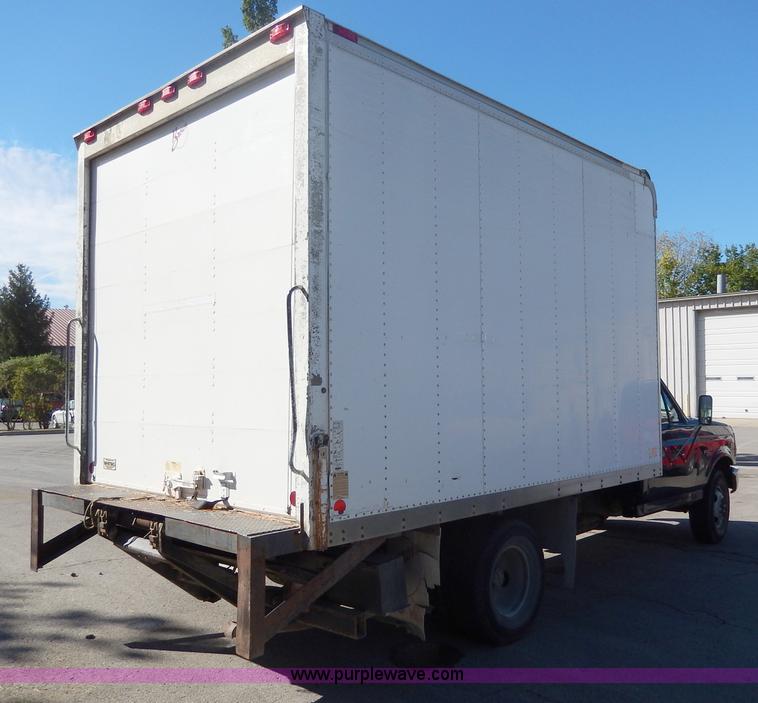 image for item H9640 1997 Ford F350 XL box truck