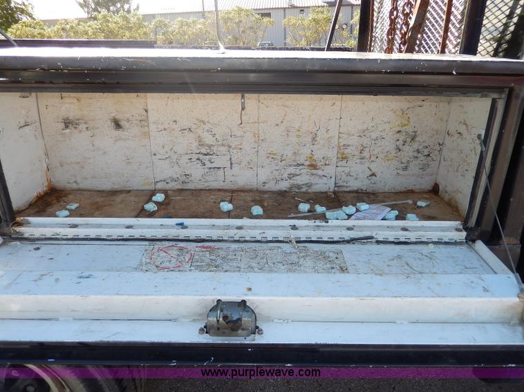 image for item H9641 1998 Chevrolet Cheyenne 2500 flatbed truck