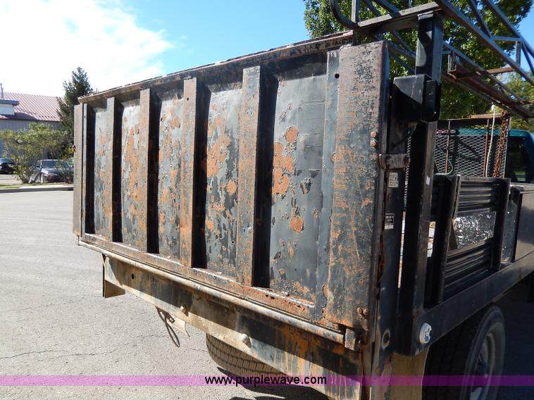 image for item H9641 1998 Chevrolet Cheyenne 2500 flatbed truck