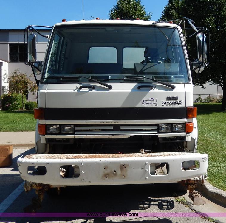 image for item I4304 1992 Isuzu FVR7MF water truck