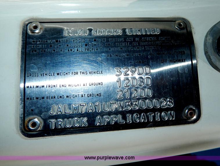 image for item I4304 1992 Isuzu FVR7MF water truck