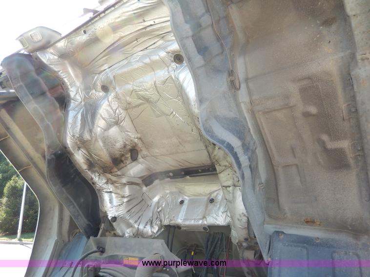 image for item I4304 1992 Isuzu FVR7MF water truck