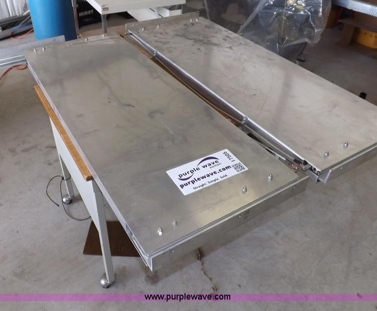 image for item I7505 (2) aluminum retractable shelf units