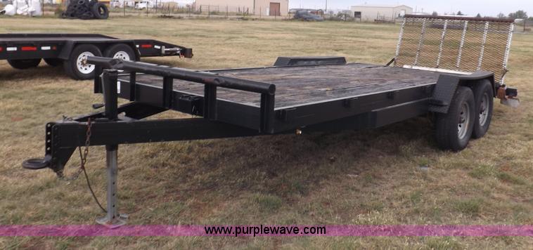 image for item I7544 2003 Paris tandem axle trailer