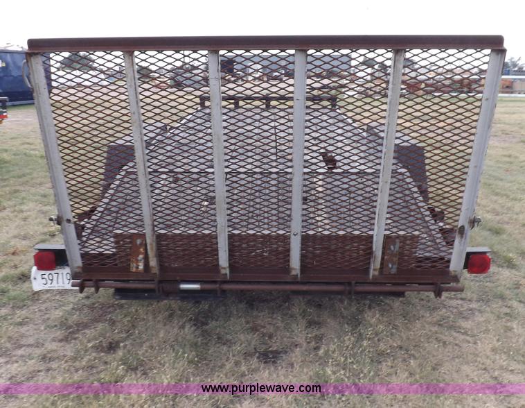 image for item I7544 2003 Paris tandem axle trailer