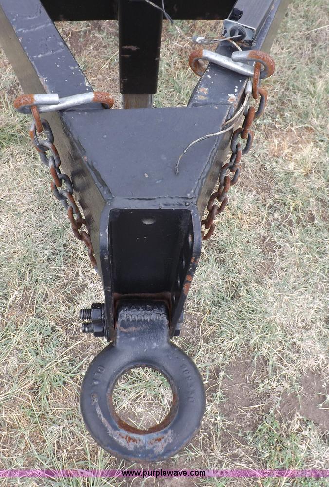 image for item I7544 2003 Paris tandem axle trailer