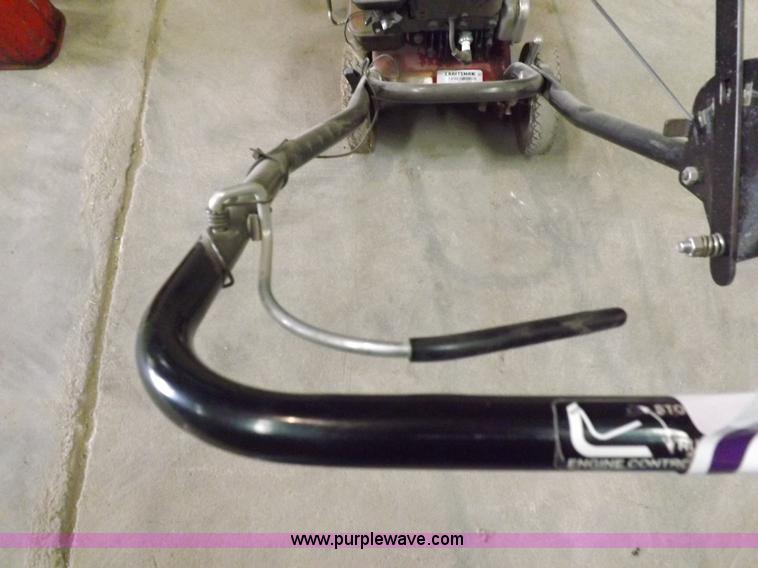 image for item I8359 Craftsman lawn edger