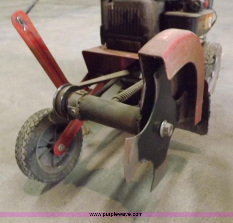 image for item I8359 Craftsman lawn edger
