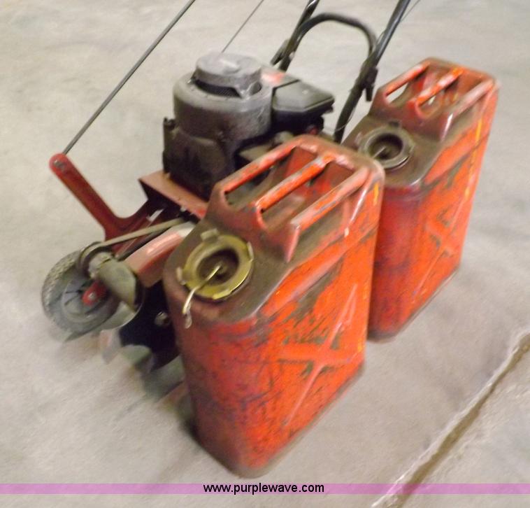 image for item I8359 Craftsman lawn edger