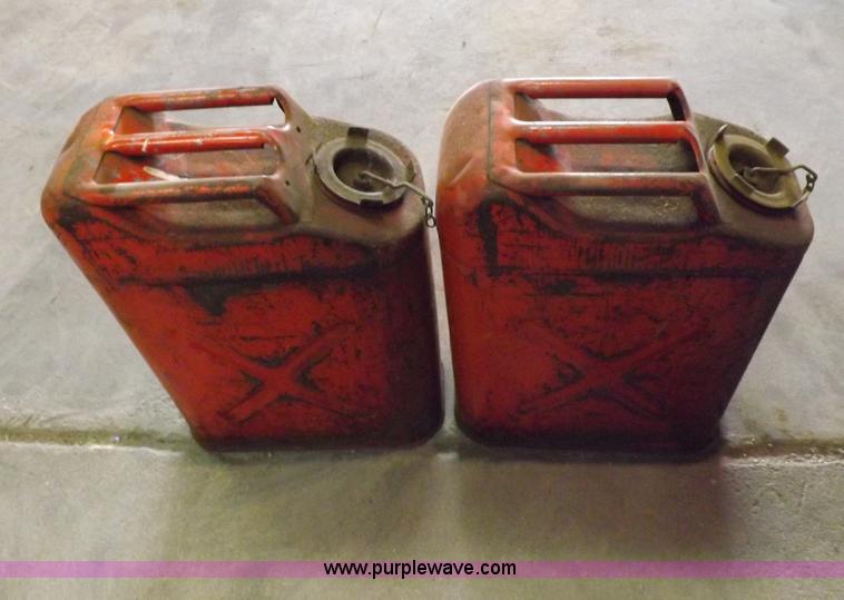 image for item I8359 Craftsman lawn edger