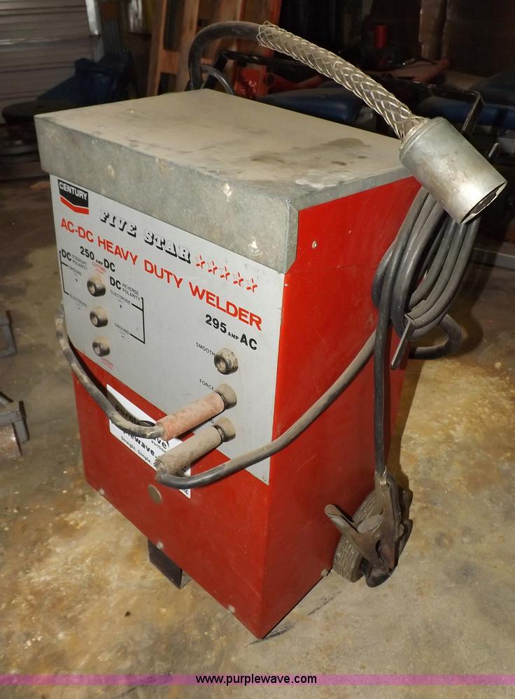 image for item I8363 Assorted shop items