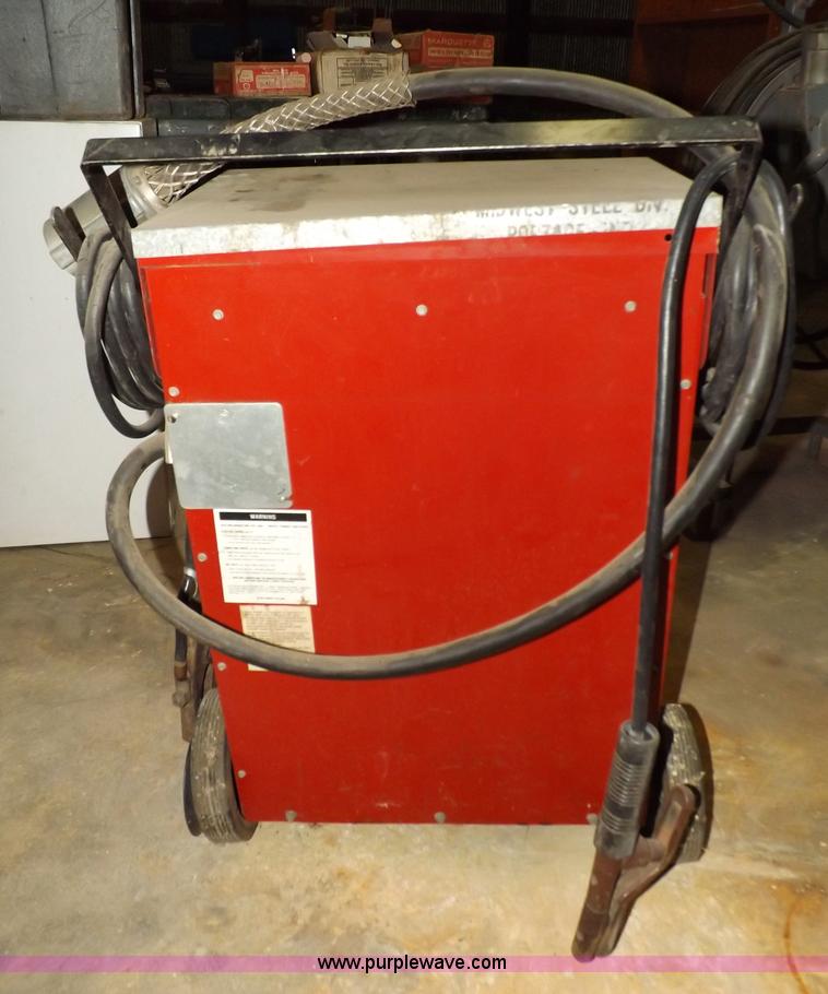 image for item I8363 Assorted shop items