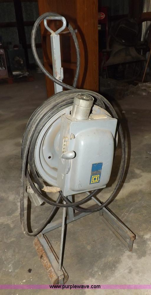 image for item I8363 Assorted shop items