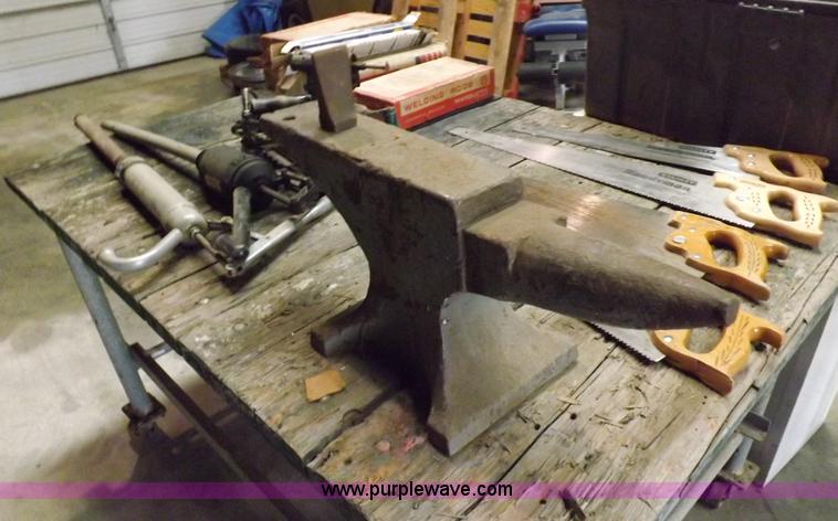 image for item I8363 Assorted shop items