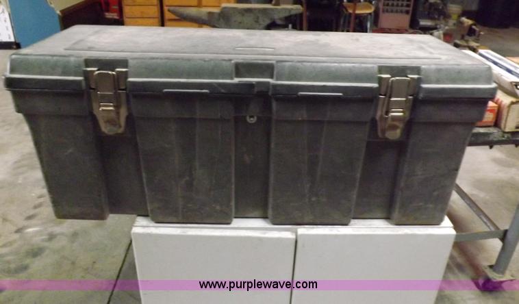 image for item I8363 Assorted shop items