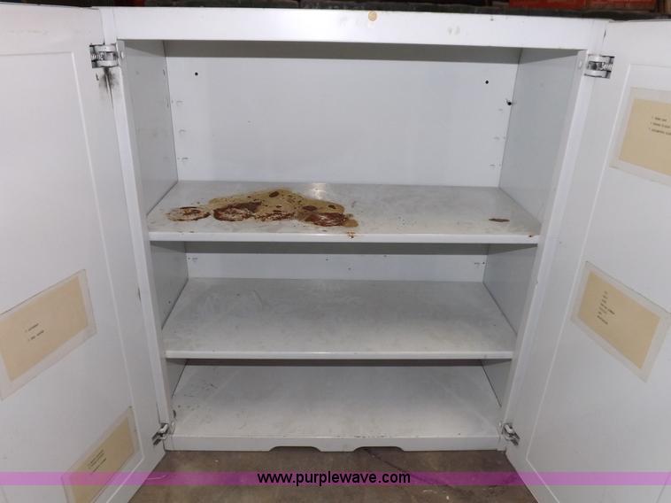 image for item I8363 Assorted shop items