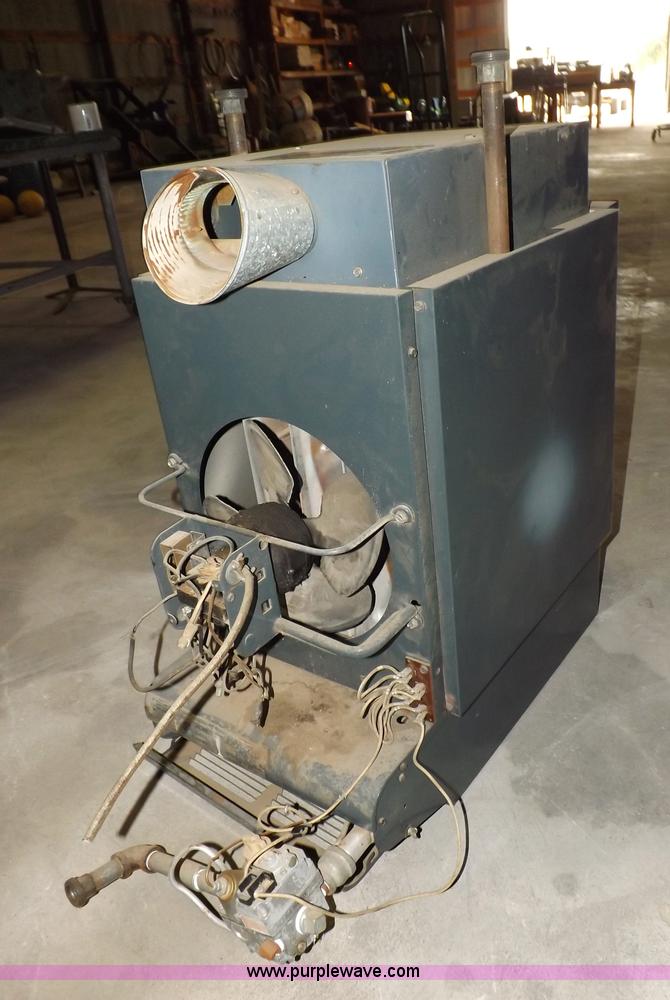 image for item I8364 DNP 75-UHE-1 ceiling mount heating unit