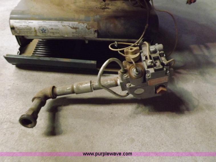 image for item I8364 DNP 75-UHE-1 ceiling mount heating unit